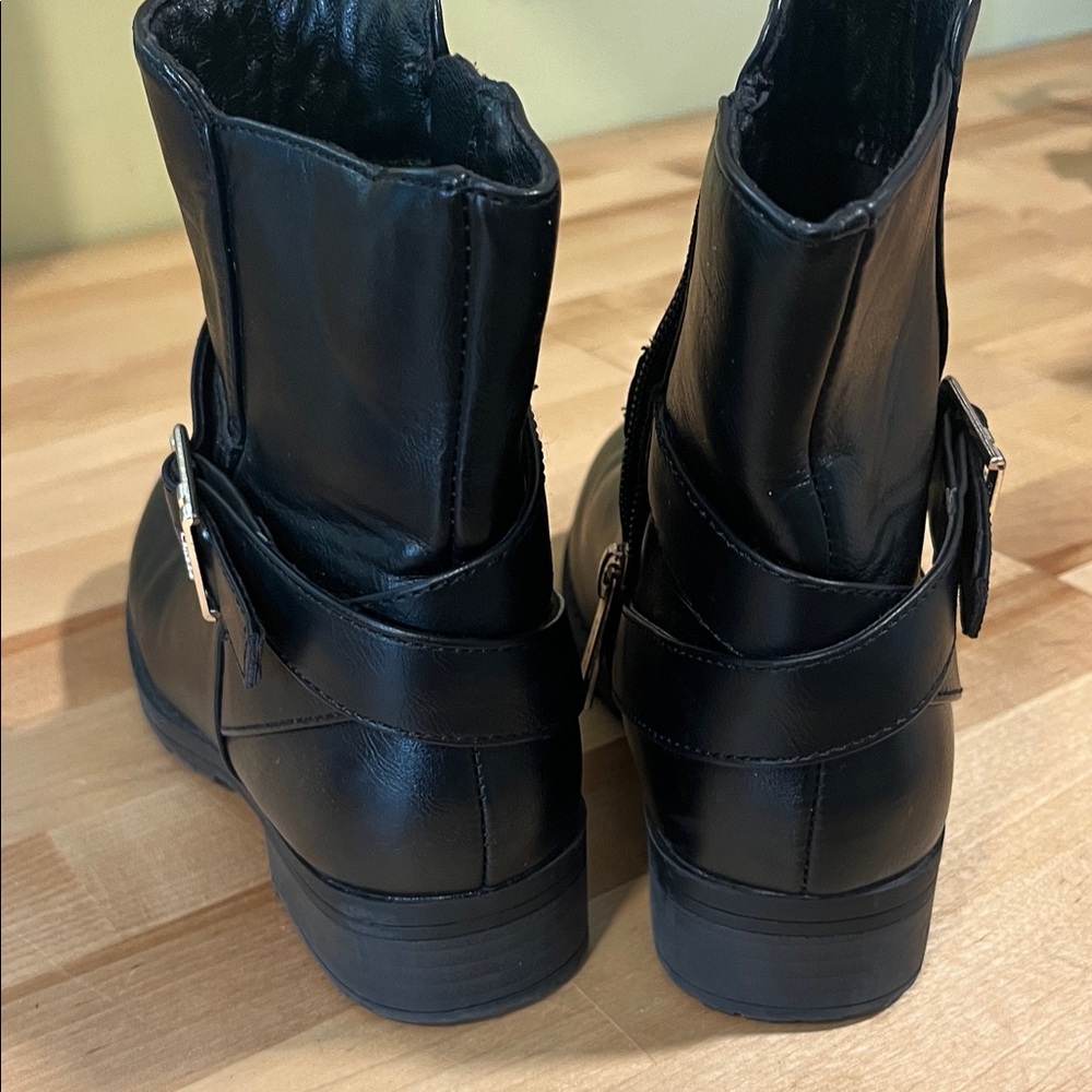 Michael Kors Black Boots with Gold Buckle - Picture 5 of 9